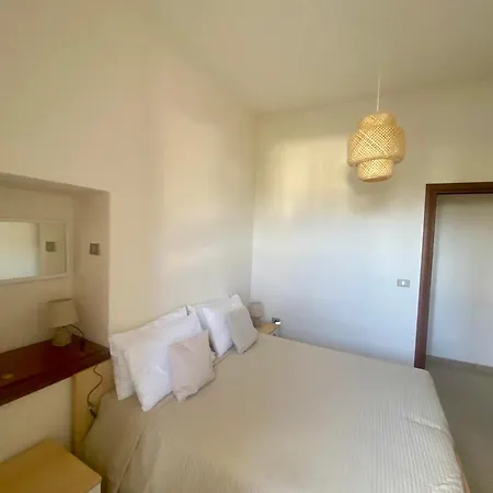 Appartement - Piano Terra Con Giardino Privato