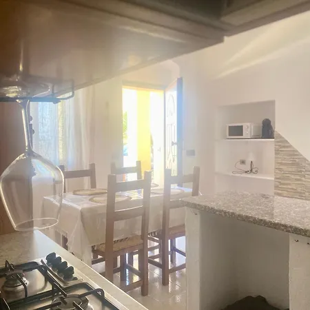 Lolli's Corner Apartment Valledoria (Sardinia)