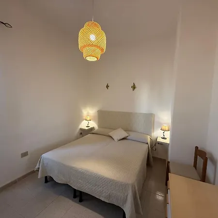 - Piano Terra Con Giardino Privato Apartament