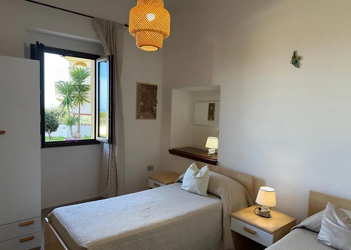 Appartement - Piano Terra Con Giardino Privato *